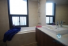 Unfurnished three bedrooms apartment for rent in Discovery building, Cau Giay district, Ha Noi